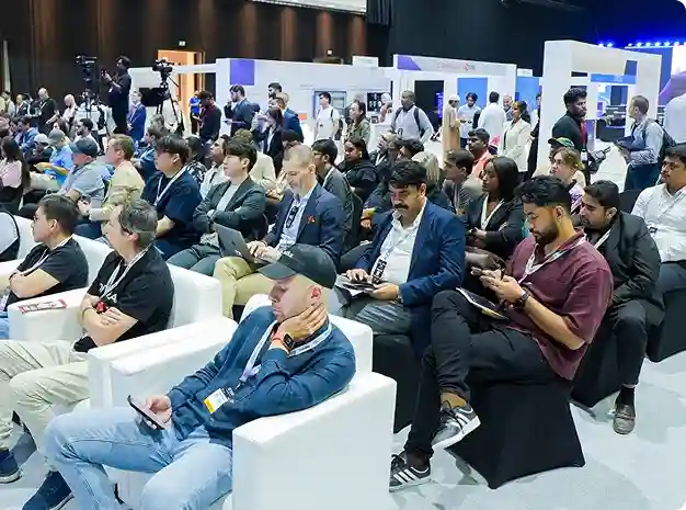 conference-audience-img
